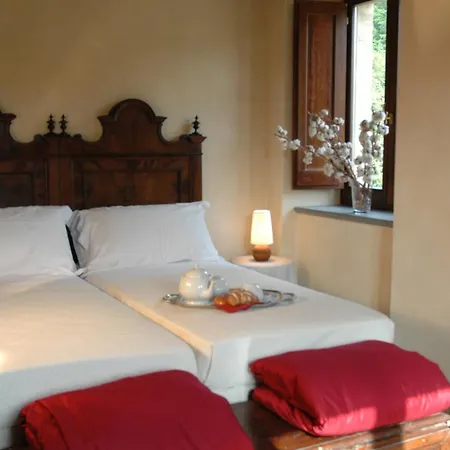 مزرعة للإقامة Monastero Di San Biagio *